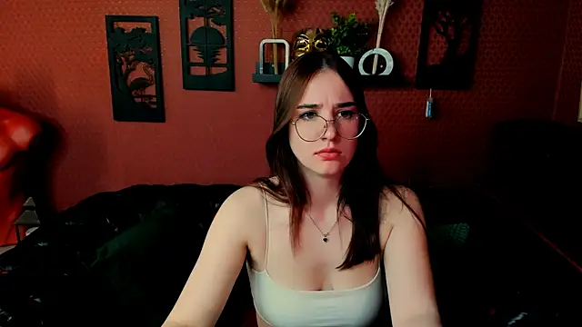 Snapshot of Maya_Winters chatting on May 2026 10:33:01 AM Maya Winters online show from May 2026 10:33:01 AM