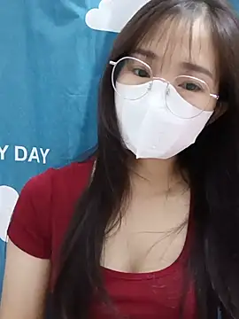 -Hena- online show from May 2026 09:23:02 PM