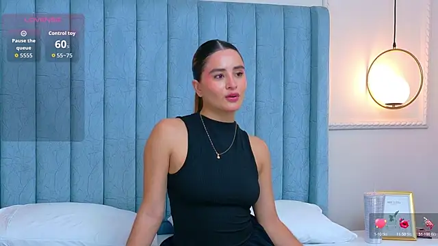 Snapshot of Serena-Virelli chatting on June 2026 10:16:02 AM Serena-Virelli online show from June 2026 10:16:02 AM