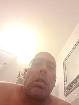 Mikeyjoe2840 online show from May 2026 08:39:01 PM