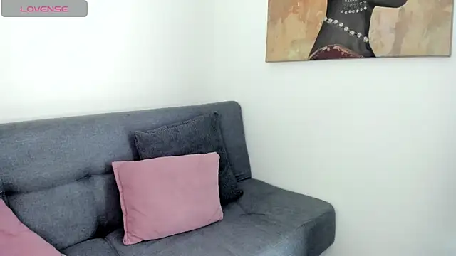 Lizeth White  online show from May 2026 07:39:02 PM