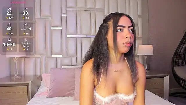 TyraKayne online show from May 2026 03:48:01 AM