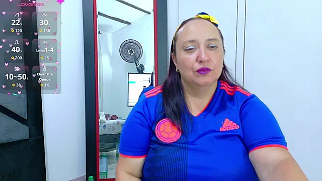 Natasha2603 online show from June 2026 12:09:02 AM