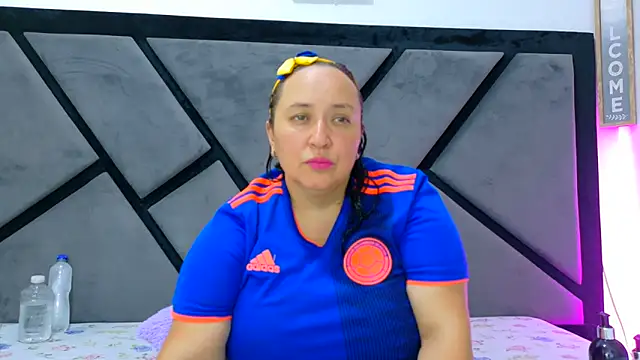 Natasha2603 online show from June 2026 08:48:02 PM