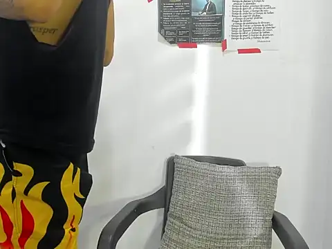 Motasandcalis online show from May 2026 11:52:02 PM