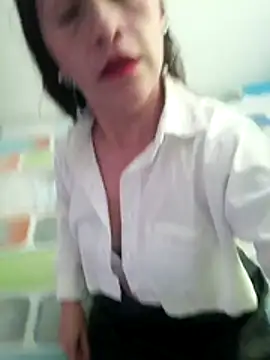 Vely  online show from June 2026 06:45:02 PM