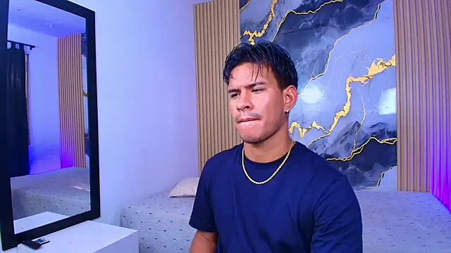 JacobWolf   online show from May 2026 08:28:02 PM