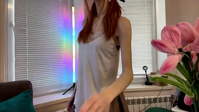 AliceServanica online show from May 2026 10:30:02 AM