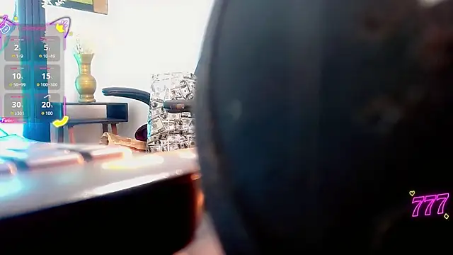 Deivelys online show from June 2026 07:15:02 PM