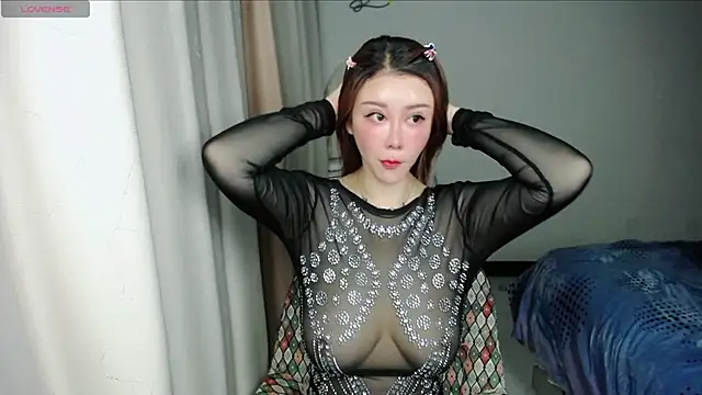 Snapshot of suncute chatting on June 2026 03:33:01 PM suncute online show from June 2026 03:33:01 PM