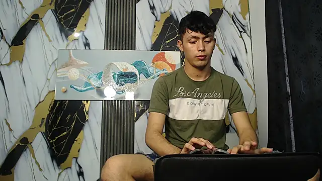 Snapshot of CAT_LOVE1 chatting on May 2026 03:09:01 PM CAT LOVE1 online show from May 2026 03:09:01 PM