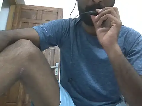 Ijus12 online show from May 2026 05:50:02 PM