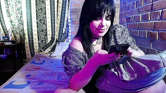 DarkRoseUwU online show from June 2026 09:45:02 PM