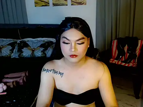 RoyalSeductress online show from May 2026 09:37:02 AM