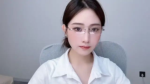  222Mia online show from June 2026 02:16:02 AM