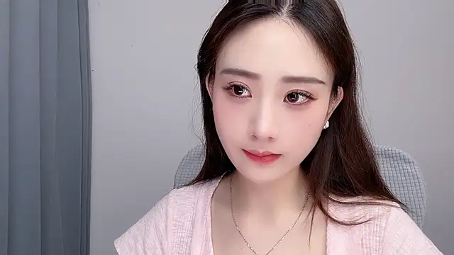  222Mia online show from June 2026 04:21:02 AM