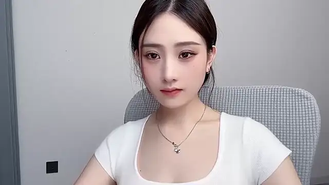  222Mia online show from June 2026 03:34:01 AM