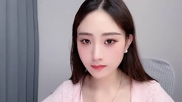  222Mia online show from June 2026 05:12:01 AM