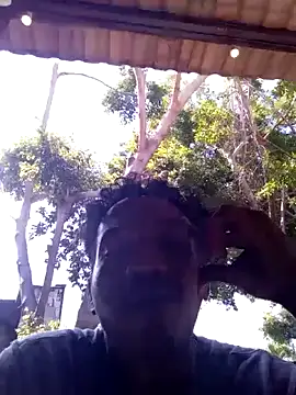 Papitocubanito online show from May 2026 07:39:02 PM