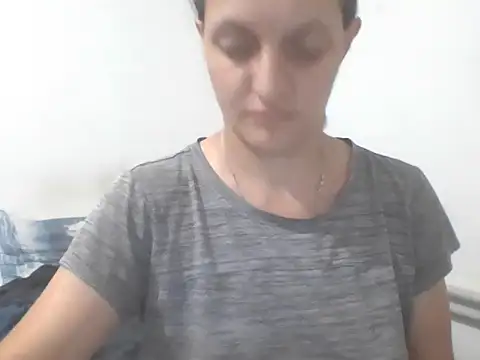 Kimmy Webb online show from June 2026 05:18:02 PM