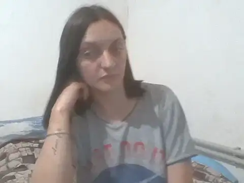 Kimmy Webb online show from May 2026 08:20:02 PM