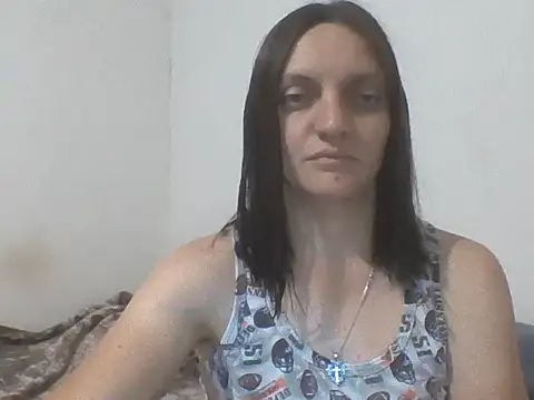 Kimmy Webb online show from June 2026 06:02:02 PM