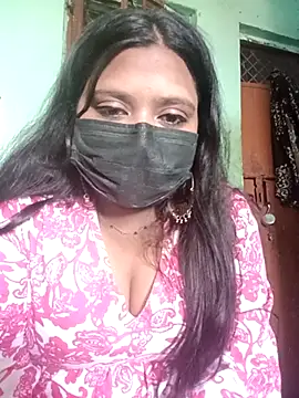 Snapshot of Sonamji10 chatting on May 2026 06:44:01 AM Sonamji10 online show from May 2026 06:44:01 AM