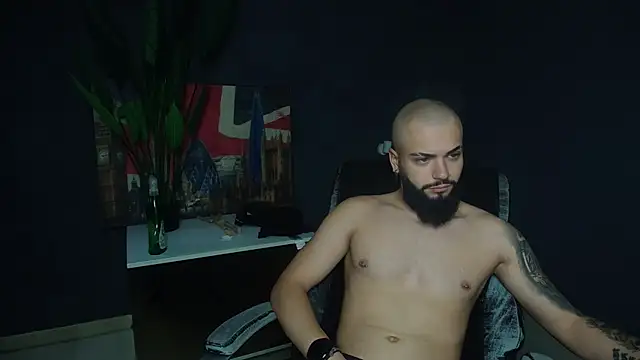 OscarWillss online show from June 2026 04:54:02 AM