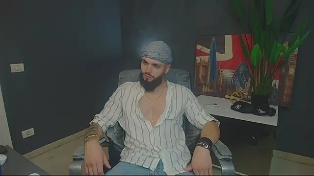 OscarWillss online show from June 2026 04:02:02 AM