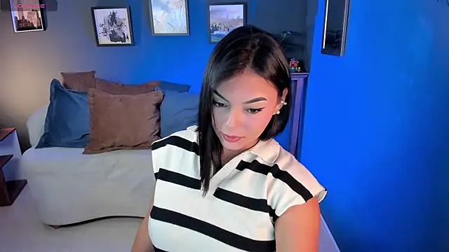 Emma Moretti1 online show from May 2026 02:12:01 PM