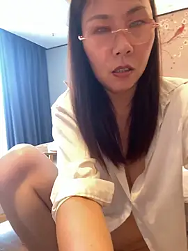 Snapshot of xiaoyun-10 chatting on June 2026 06:52:02 AM xiaoyun-10 online show from June 2026 06:52:02 AM