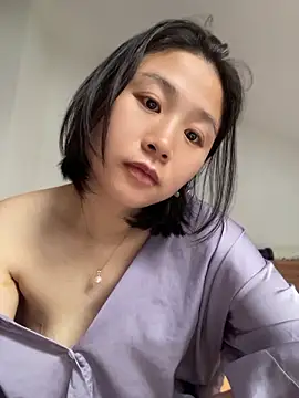 Iridessa- online show from June 2026 10:42:02 PM