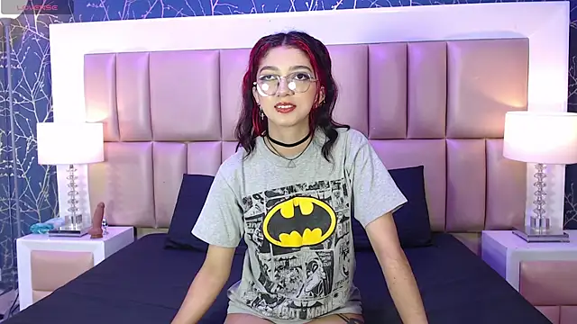 TaniaPierce online show from June 2026 12:32:02 PM