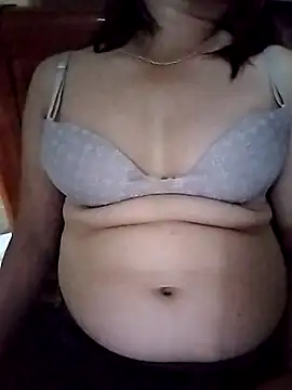 Sukii01 online show from July 2026 06:19:02 PM