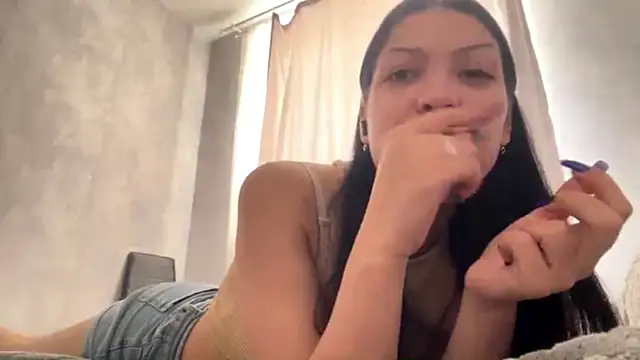 Snapshot of AiEsquer chatting on June 2026 09:14:01 AM AiEsquer online show from June 2026 09:14:01 AM