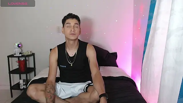 Noah Smith3 online show from May 2026 10:16:02 PM