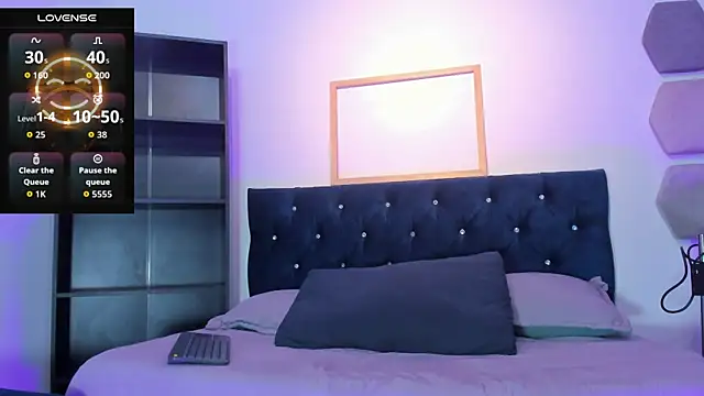 Snapshot of _maximo_1 chatting on June 2026 01:12:01 PM maximo 1 online show from June 2026 01:12:01 PM