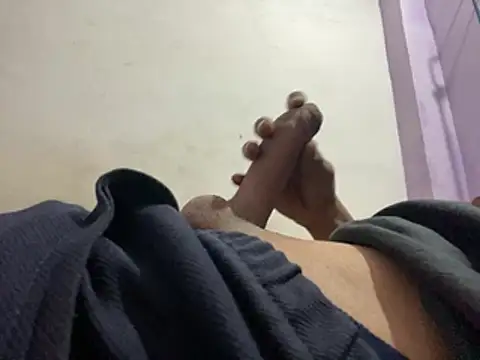 MR Fapprr online show from May 2026 06:44:01 AM