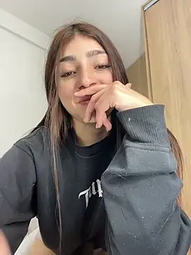 sophiagc online show from June 2026 04:12:02 AM