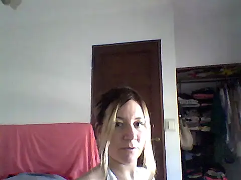 Snapshot of AllisonLove2 chatting on July 2026 07:24:02 PM AllisonLove2 online show from July 2026 07:24:02 PM
