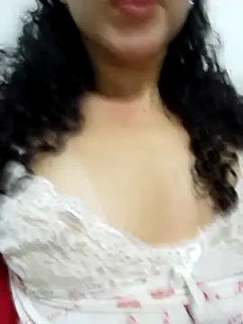 venuseyes25 online show from June 2026 04:51:01 AM