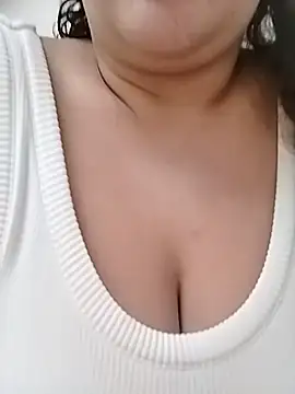 Mara lopez21 online show from May 2026 07:12:02 PM