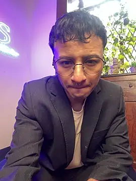 Dereck Klain online show from May 2026 07:52:02 PM