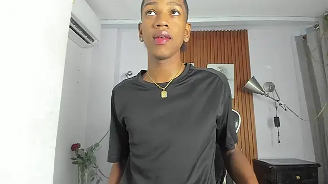 Afrowayuu online show from June 2026 05:47:02 PM