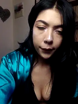 Agnes cox online show from May 2026 11:01:02 PM