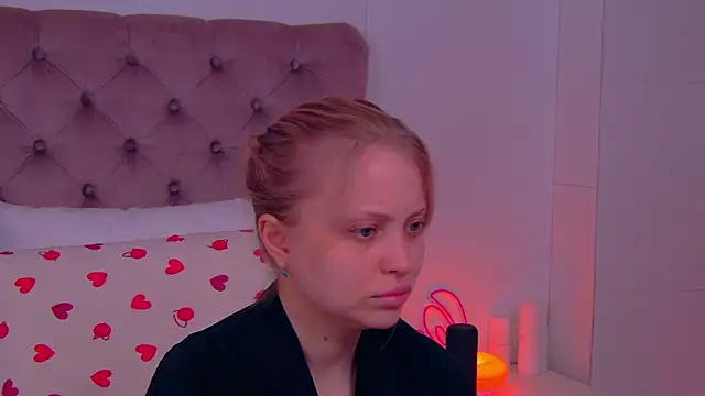 DorissHilton online show from July 2026 06:56:01 PM