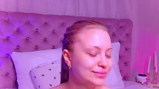 DorissHilton online show from May 2026 11:53:02 PM