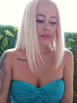 Snapshot of MILFBARBY chatting on July 2026 06:02:01 AM MILFBARBY online show from July 2026 06:02:01 AM
