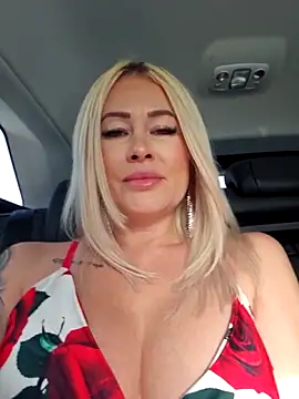 Snapshot of MILFBARBY chatting on June 2026 07:02:01 AM MILFBARBY online show from June 2026 07:02:01 AM