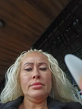 MILFBARBY online show from October 2025 07:02:02 AM